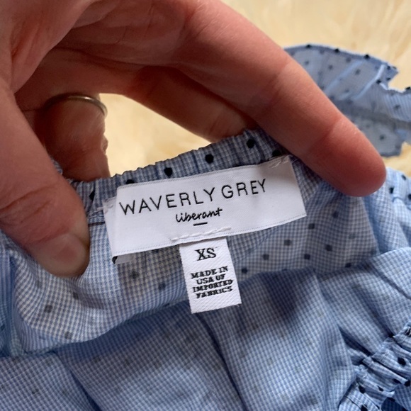 NWOT Waverly Grey Ruffle Dotted Tank Top Blouse - Picture 5 of 7